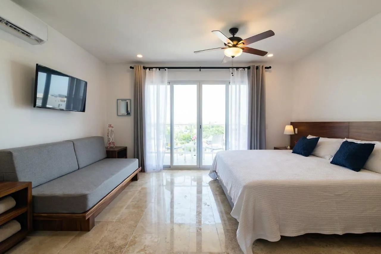 Kuyaan Coral Suites By Holiday In Playa Playa del Carmen 0*,  Mexico