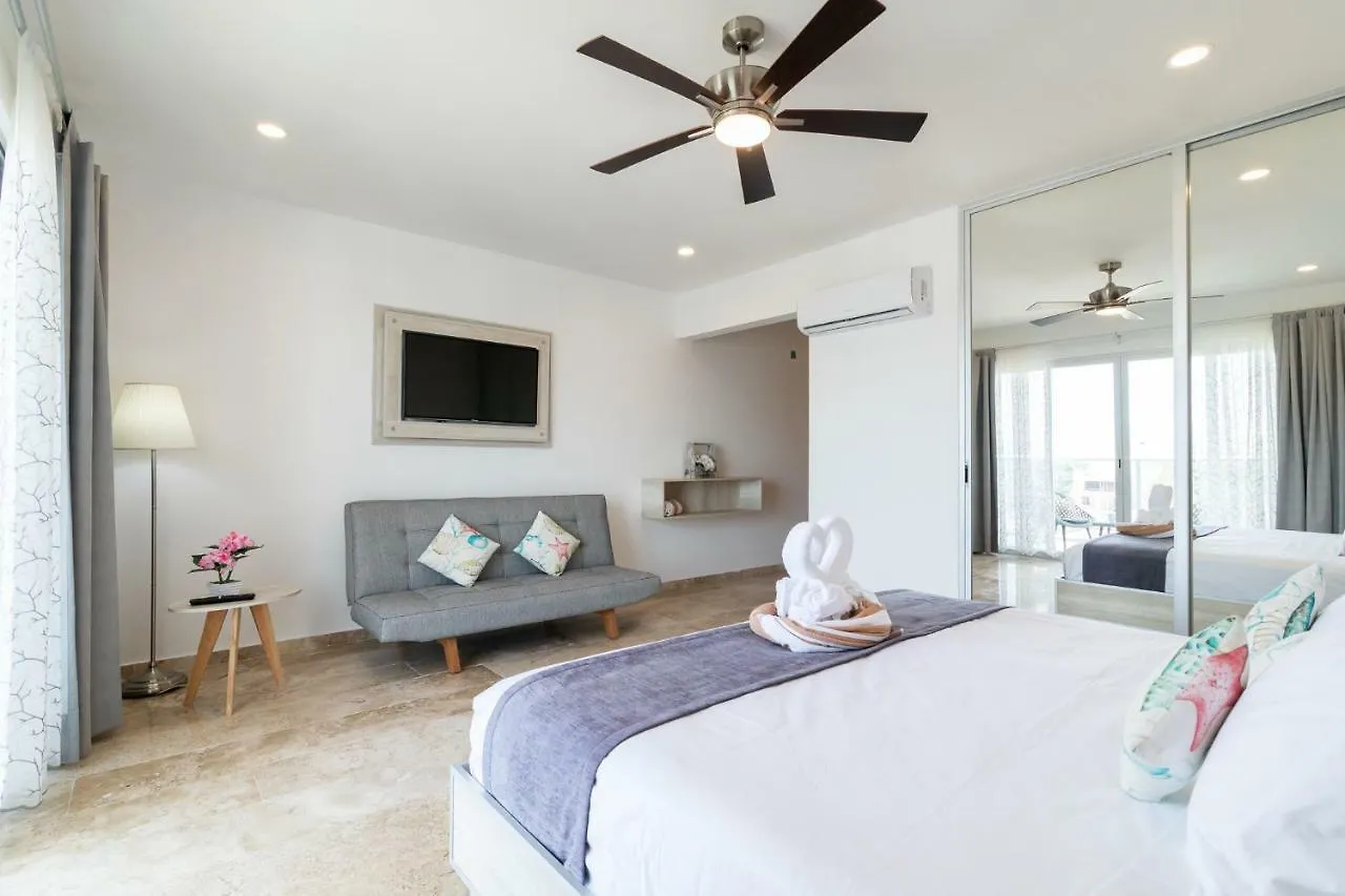 Kuyaan Coral Suites By Holiday In Playa Playa del Carmen