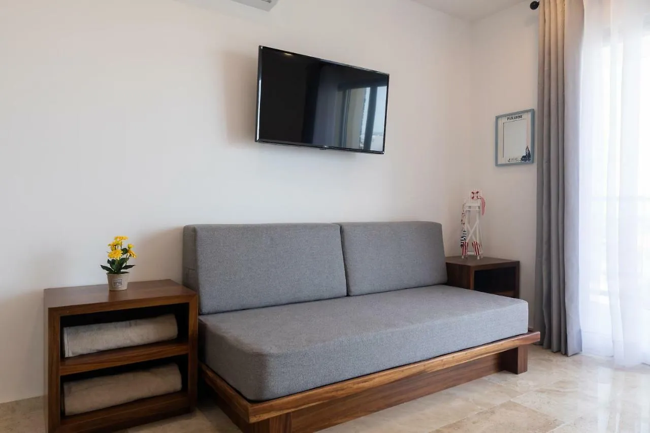 Kuyaan Coral Suites By Holiday In Playa Playa del Carmen Apartment